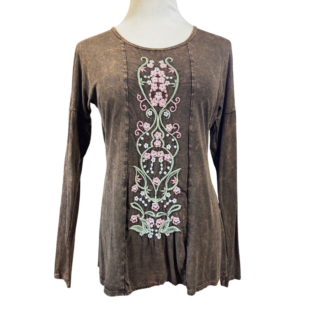 How Cute Top Womens Small Embroidered Floral Acid Wash Brown Tulip Back Boho